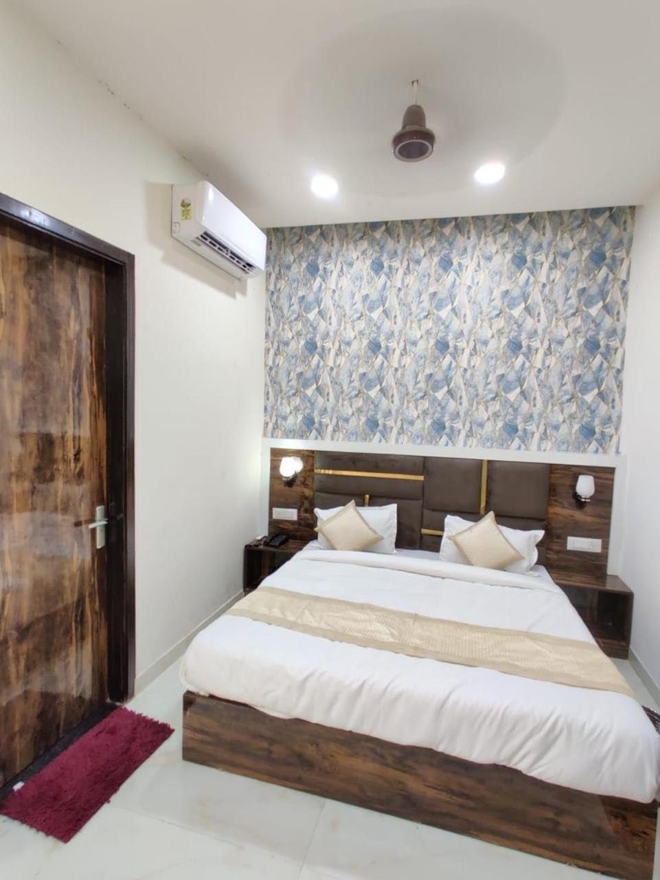 Hotel Gs Amritsar 200 Mtr From Golden Temple 外观 照片