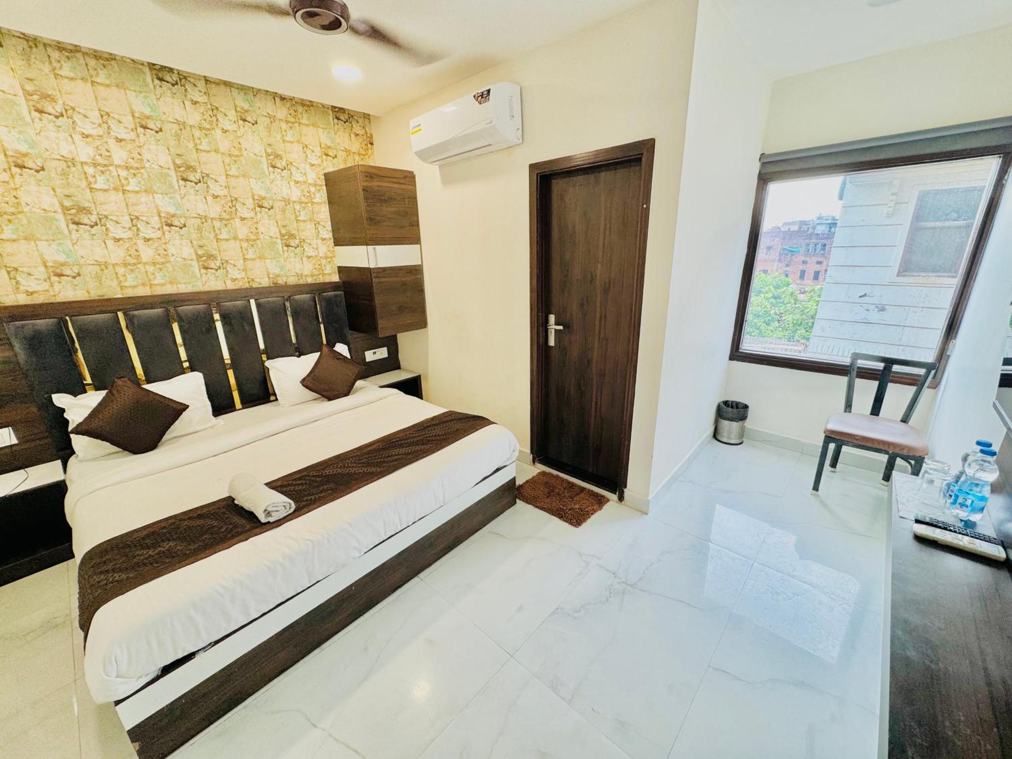 Hotel Gs Amritsar 200 Mtr From Golden Temple 外观 照片